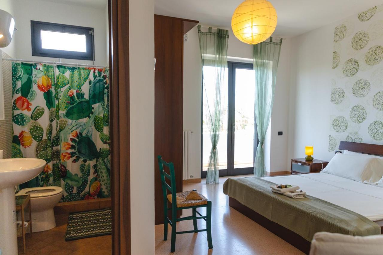 Bed and Breakfast Casa Di Marco Sannicola Exterior foto