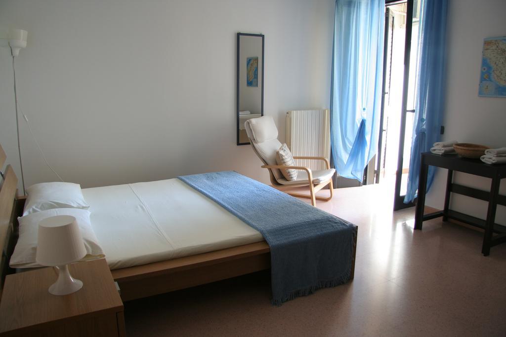 Bed and Breakfast Casa Di Marco Sannicola Exterior foto